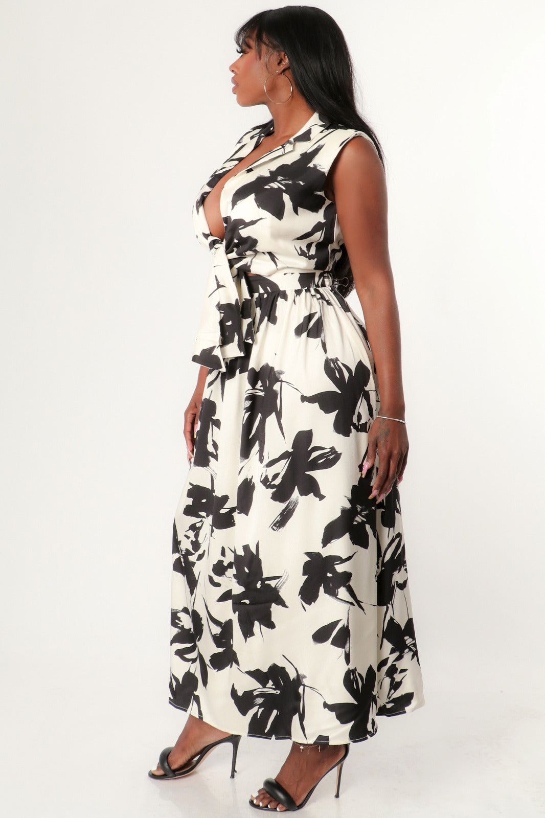 FLORAL NOIR